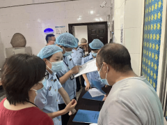 <b>夹江县市场监管局：护航秋季开学“第一餐” 守</b>